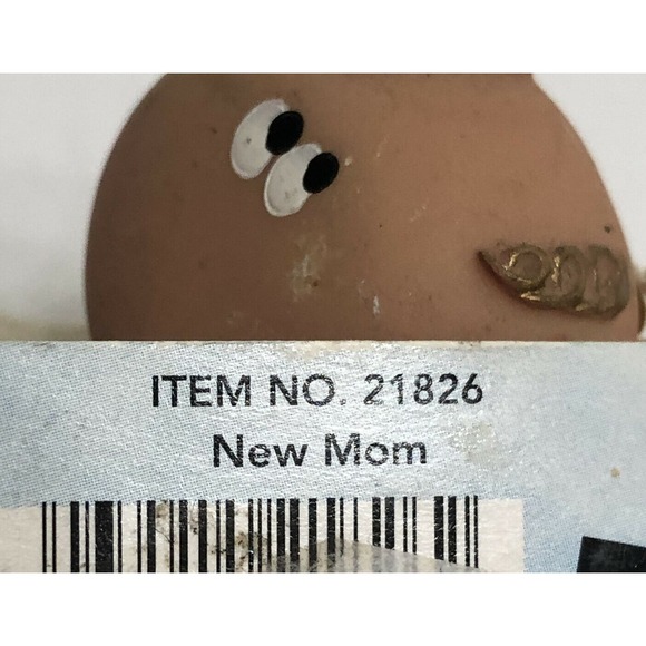 Angel Cheeks 2 1/2" With Baby and Sign NEW MOM Figurine Collectible Decor - Picture 4 of 5